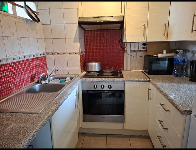 2 BEDROOM APARTMENT FOR SALE IN MORNINGSIDE